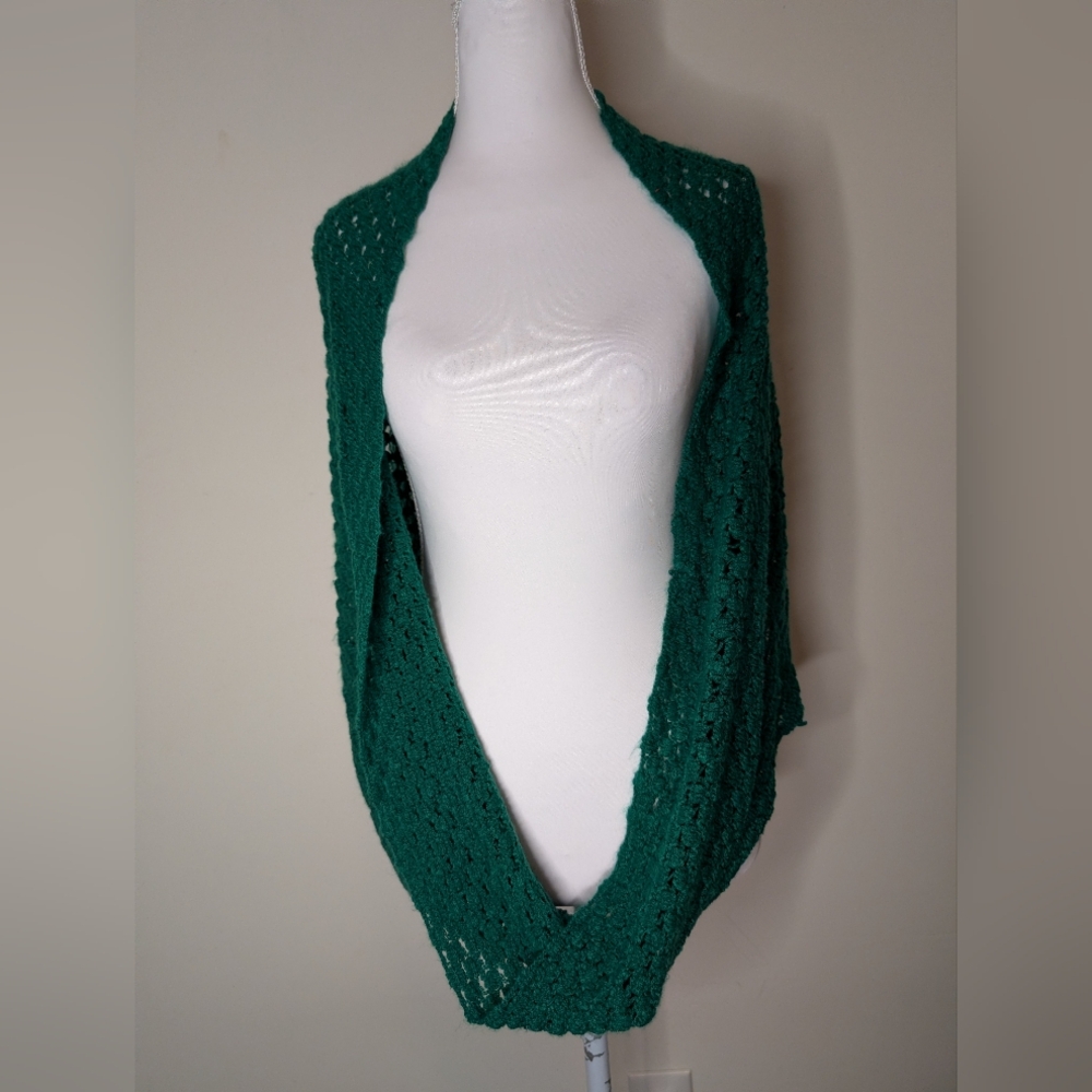 Mobius Infinity Shawl Scarf